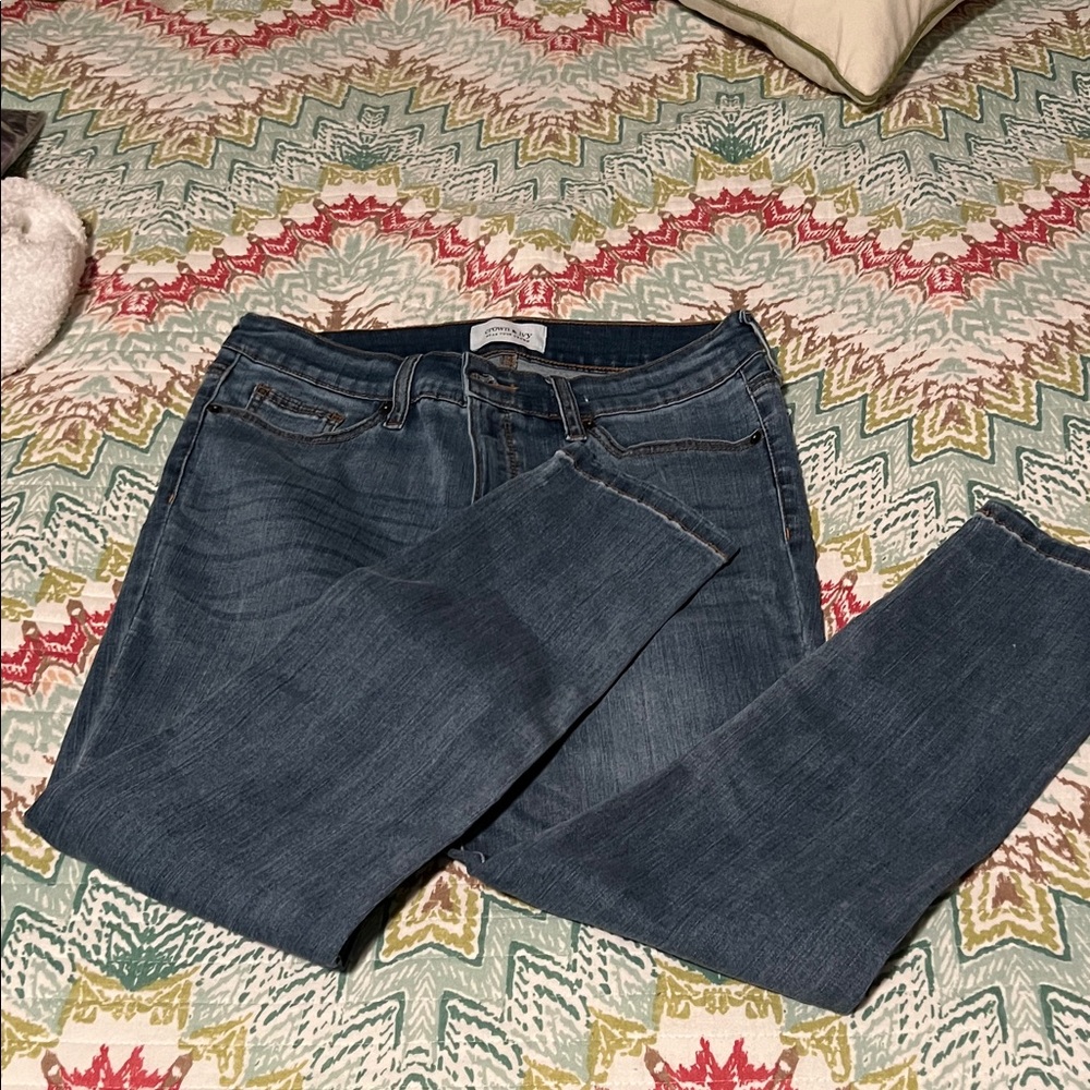 Crown & Ivy Dark Blue Skinny Jeans